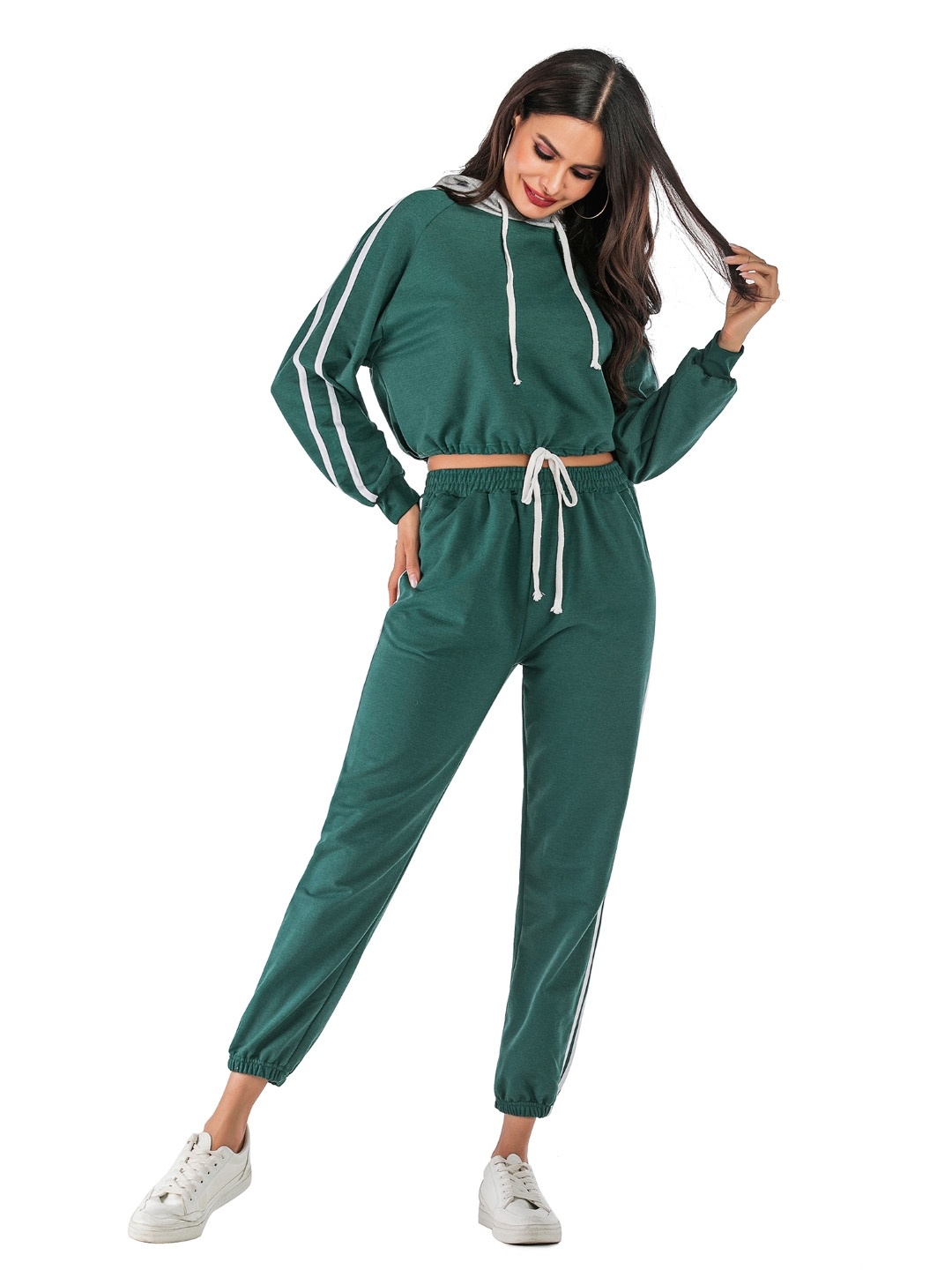 

KPOP Long Sleeves Sweatshirt & Trousers, Green