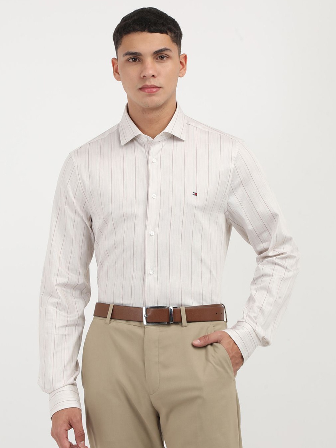 

Tommy Hilfiger Men Cutaway Collar Vertical Striped Cotton Formal Shirt, Beige