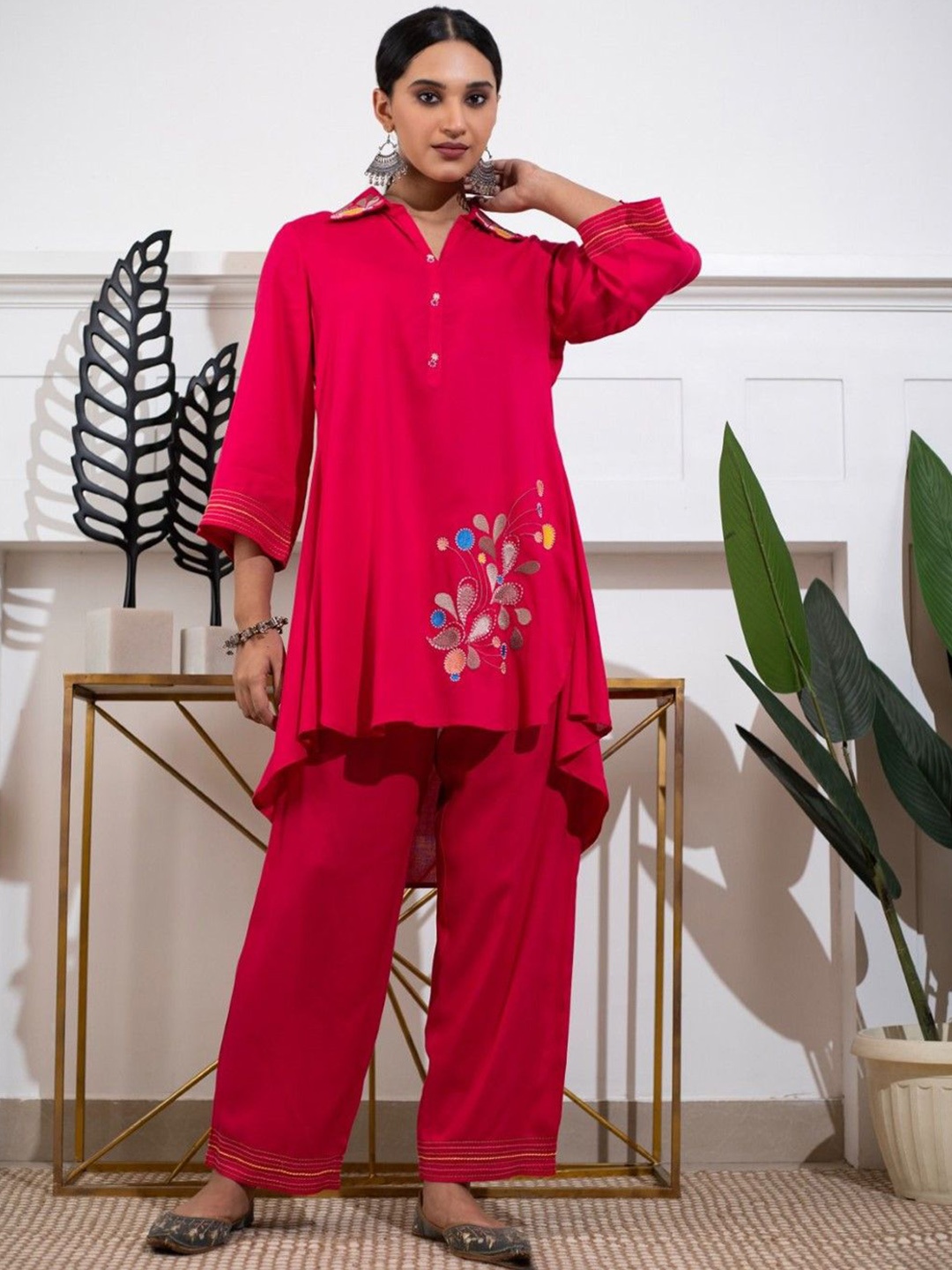 

AUTUMN LANE Women Ethnic Motifs Printed Regular Kurti with Palazzos & With Dupatta, Pink