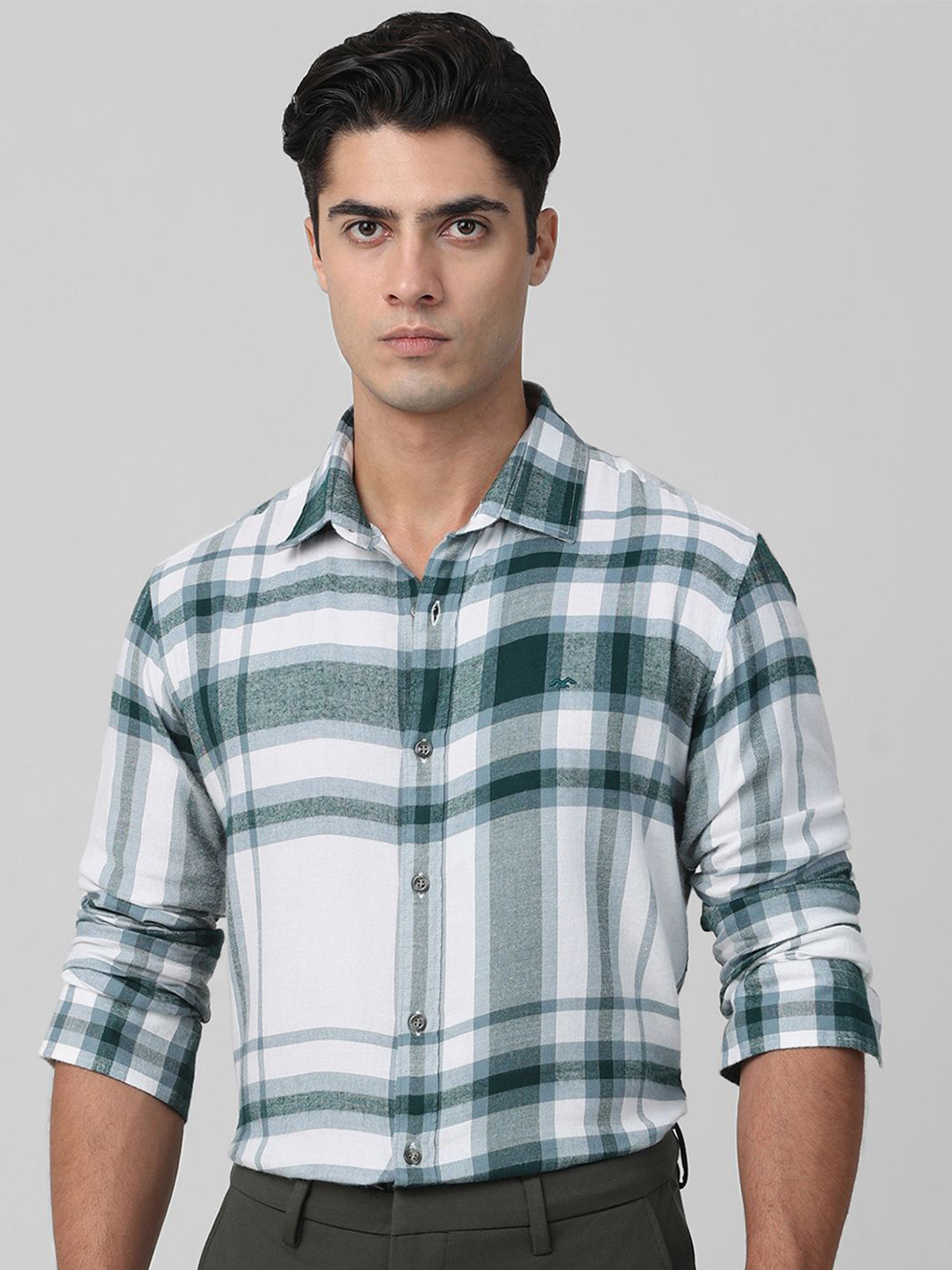 

Mufti Men Spread Collar Checks Striped Cotton Slim Fit Casual Shirt, Off white