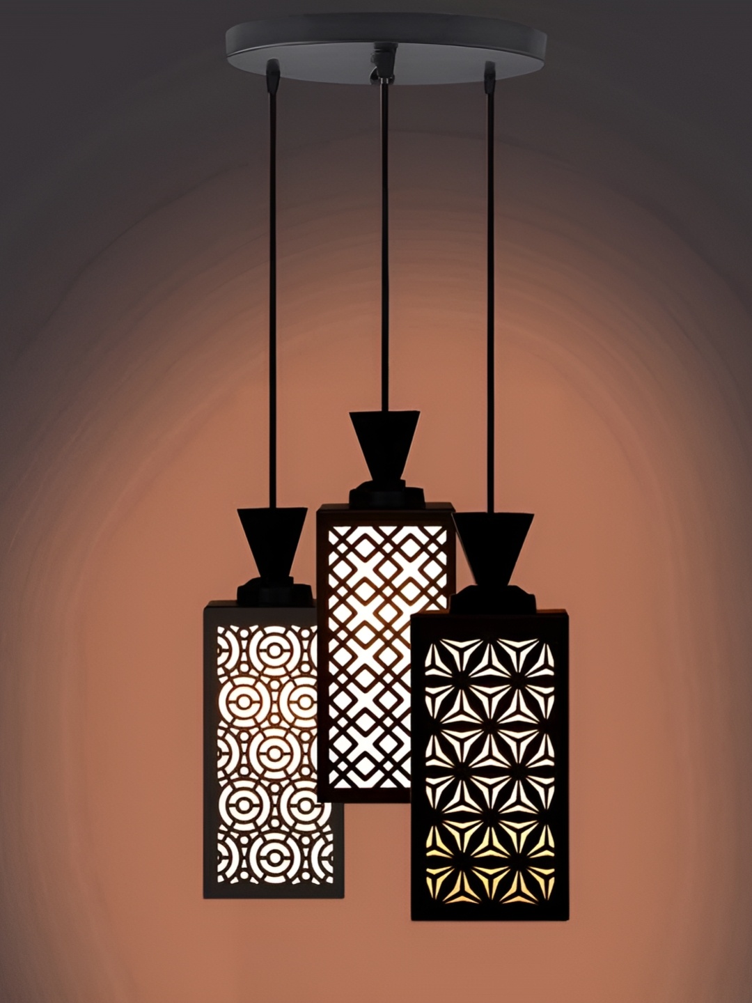 

Afast Black & White Traditional Ceiling Lamp
