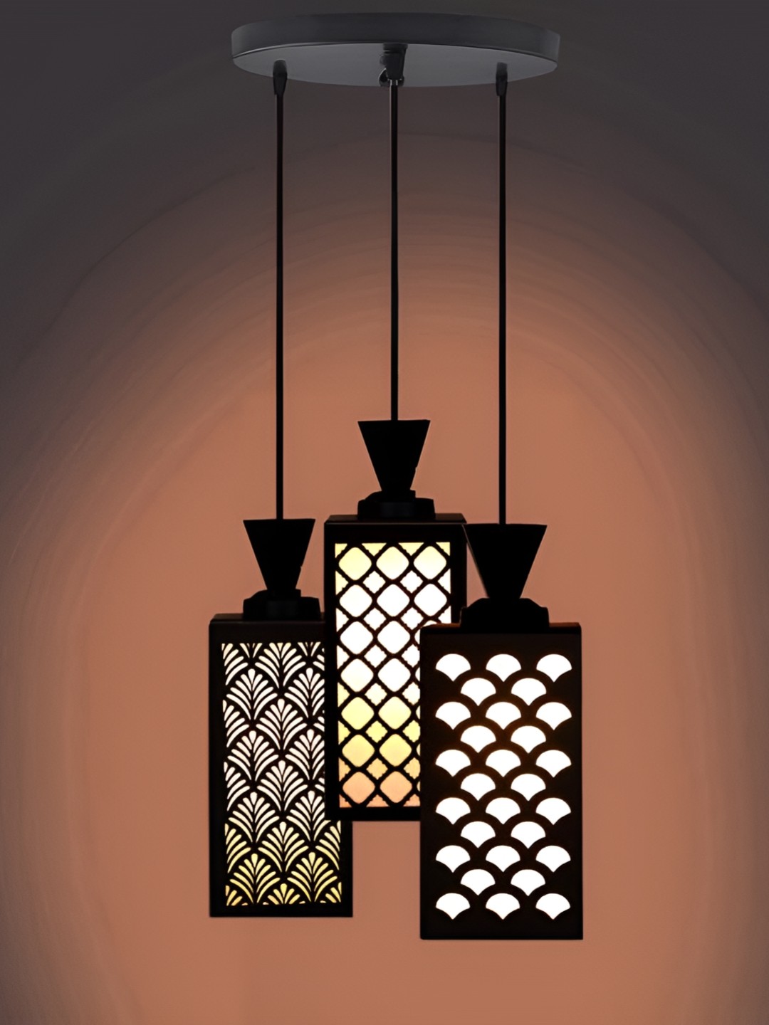 

Afast Black & White Ceiling Lamp