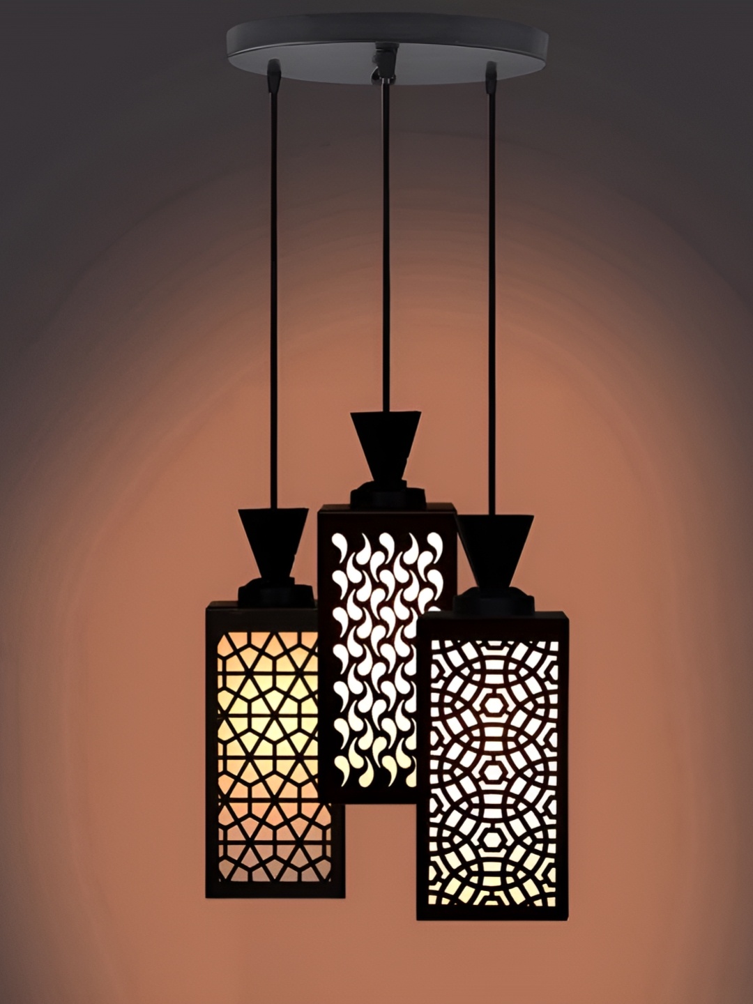 

Afast Black & White Traditional Ceiling Lamp