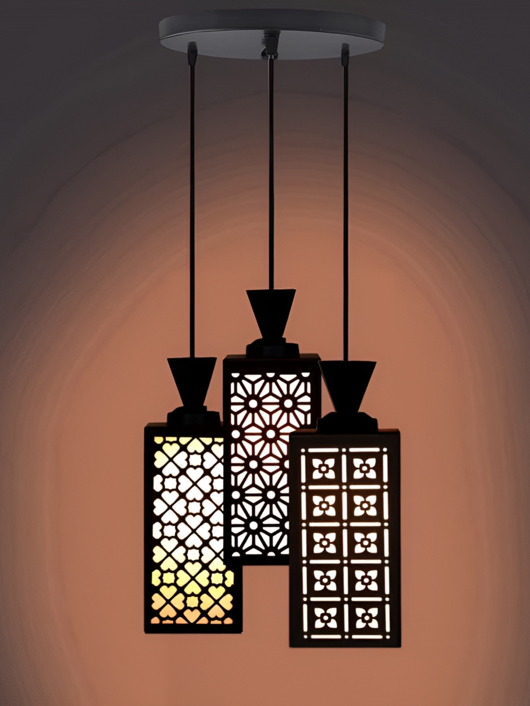 

Afast Black & White Traditional Ceiling Lamp