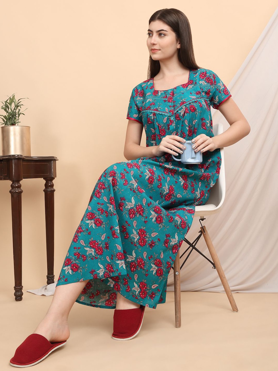 

Sweet Dreams Square Neck Floral Printed Maxi Nightdress, Blue