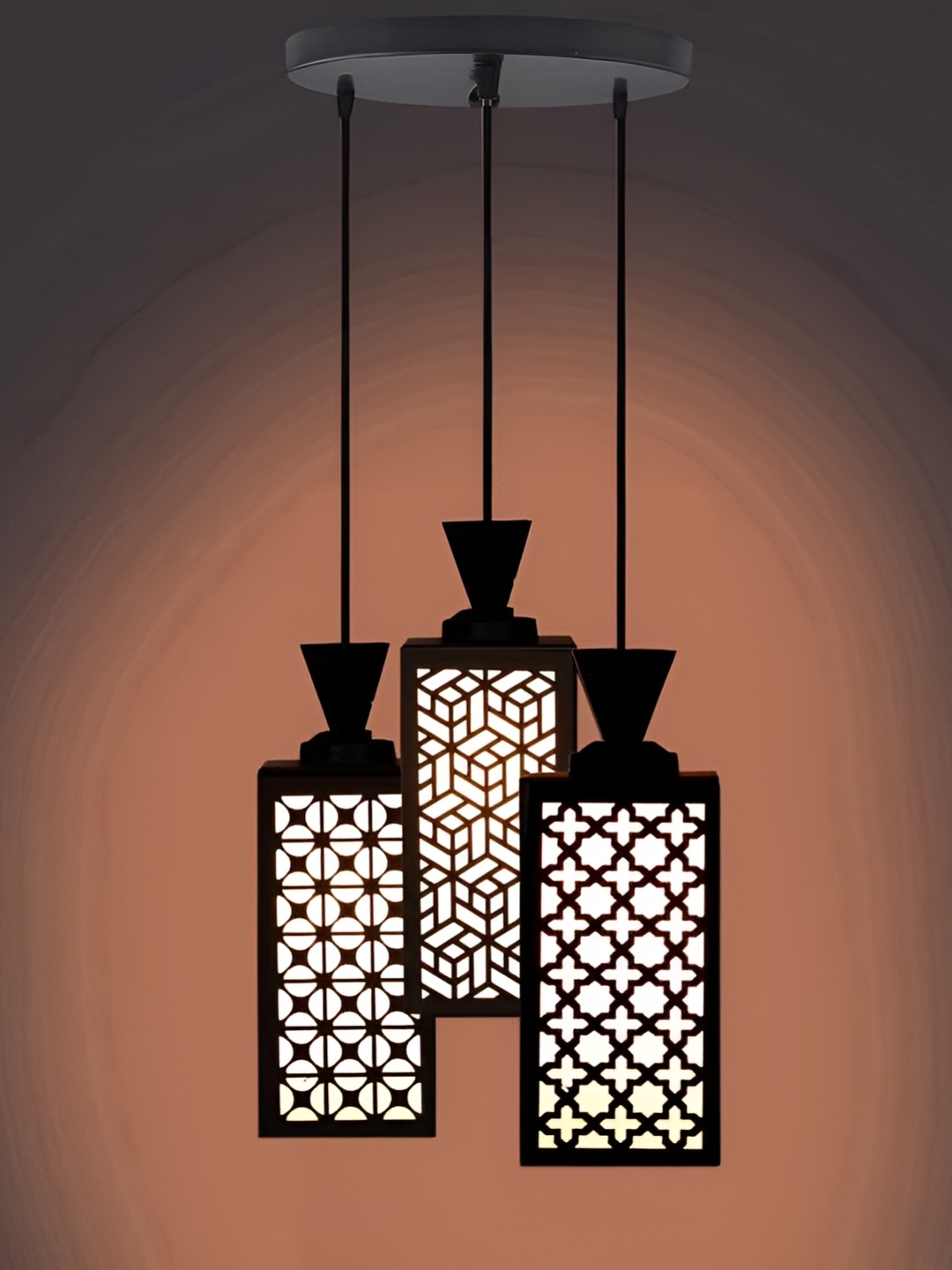 

Afast Black & White Ceiling Lamp