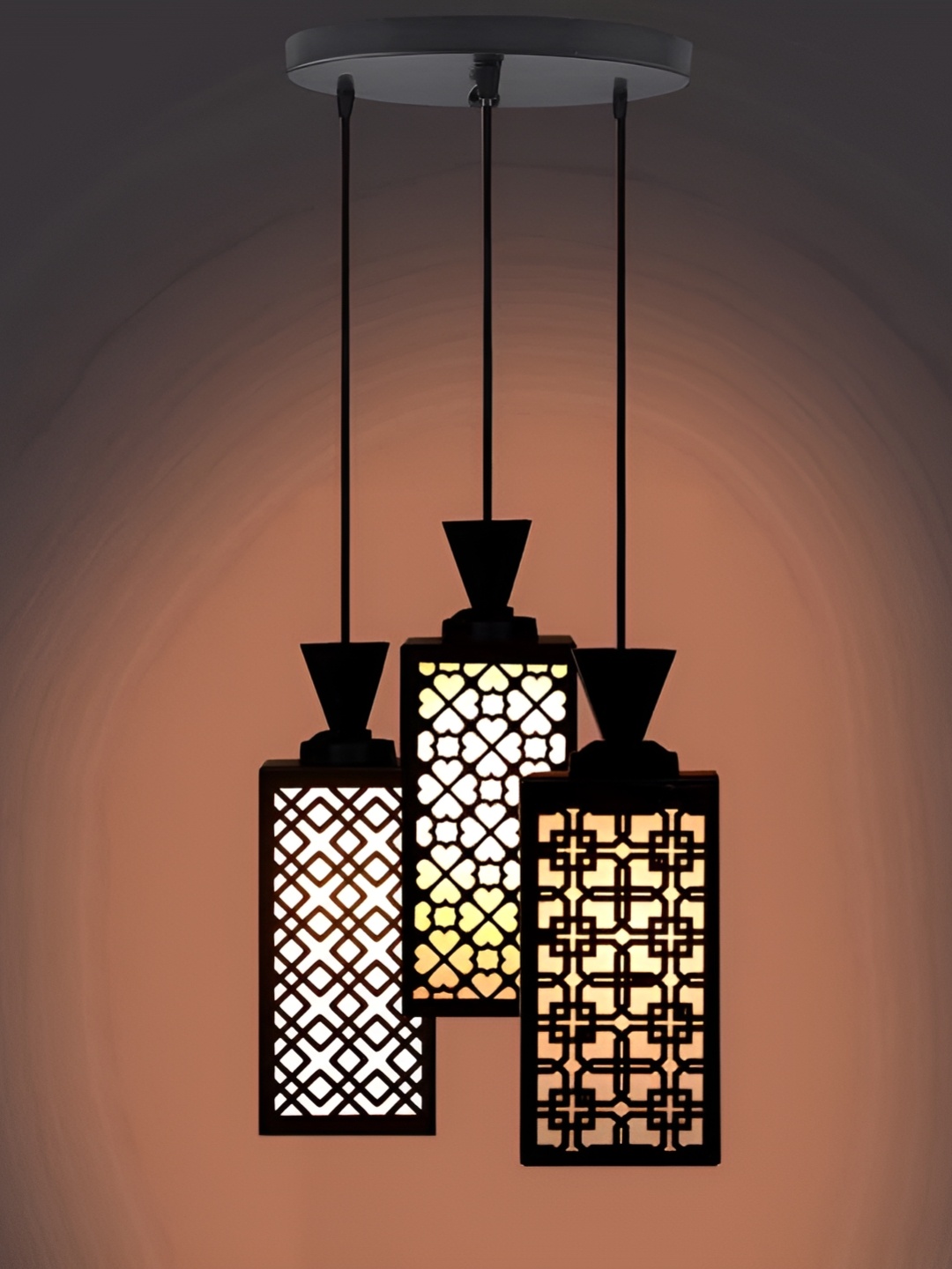 

Afast Black & White Traditional Ceiling Lamp