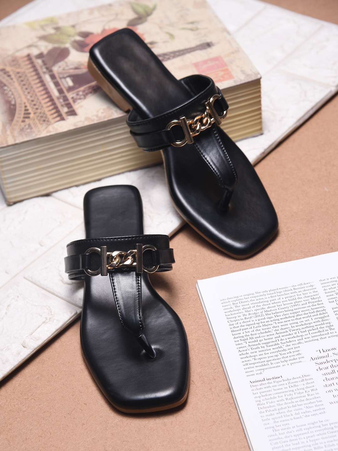 

Try Me Women Solid Ethnic Open Toe Flats, Black