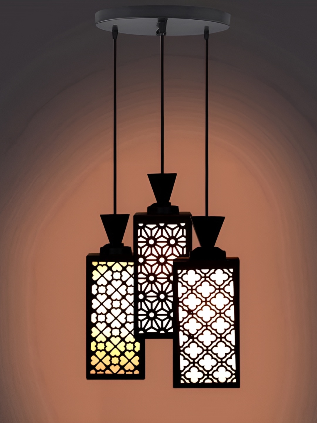 

Afast Black & White Traditional Ceiling Lamp