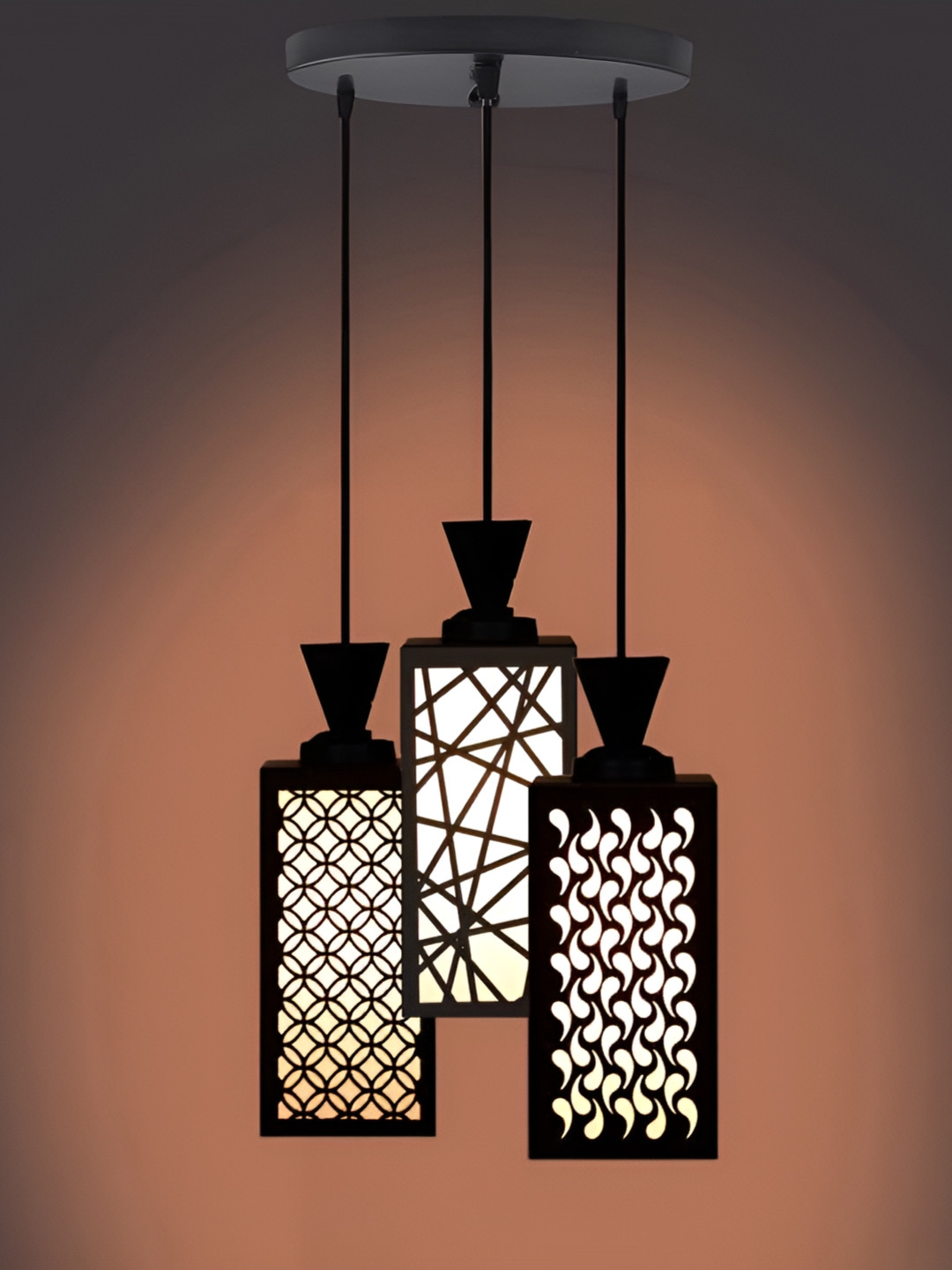 

Afast Black & White Traditional Ceiling Lamp