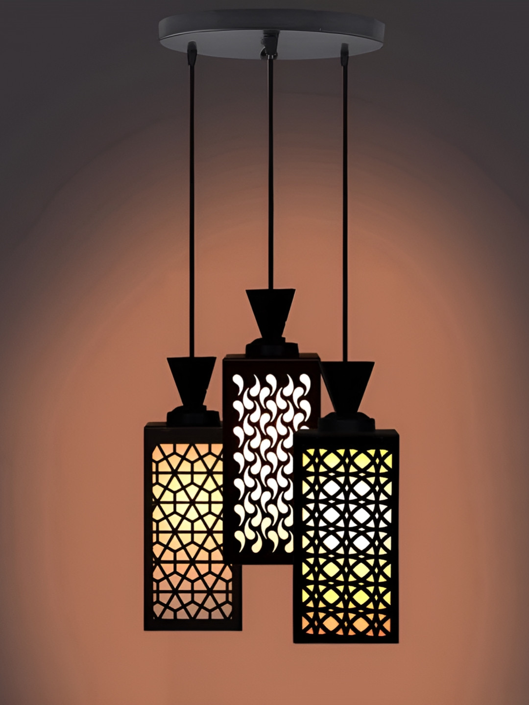 

Afast Black & White Traditional Ceiling Lamp