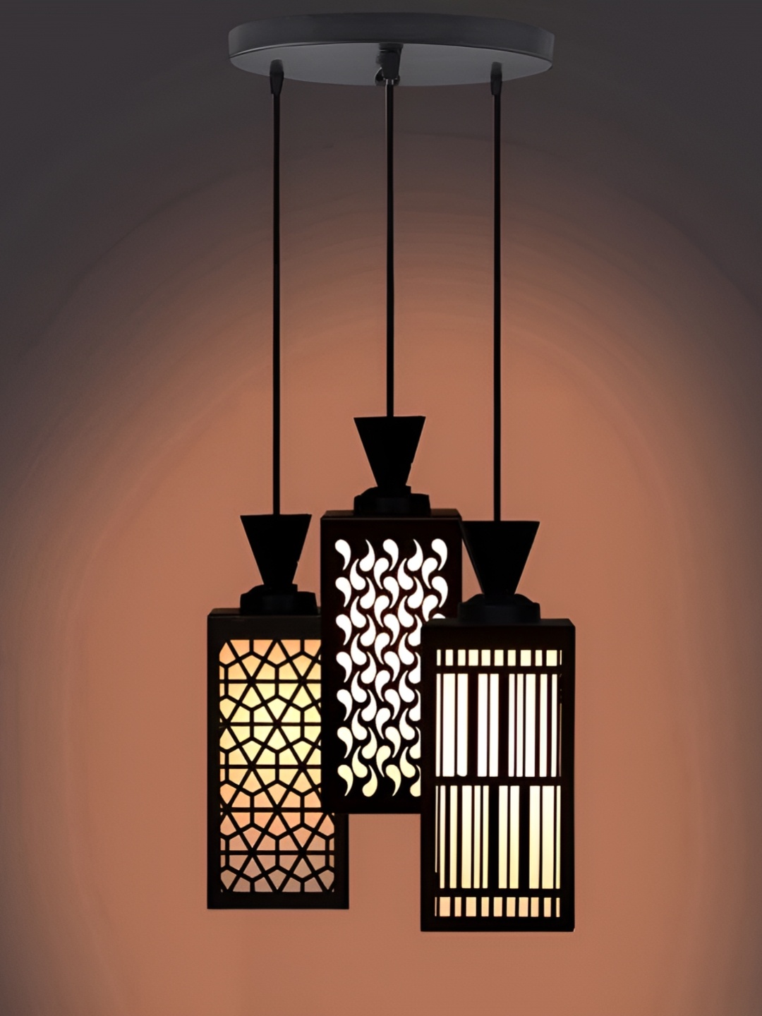 

Afast Black & White Traditional Ceiling Lamp