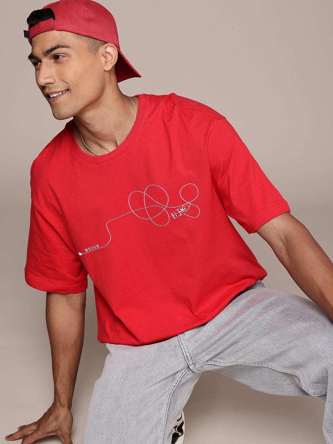 

WROGN Printed Drop-Shoulder Sleeves Pure Cotton Oversized T-shirt, Red