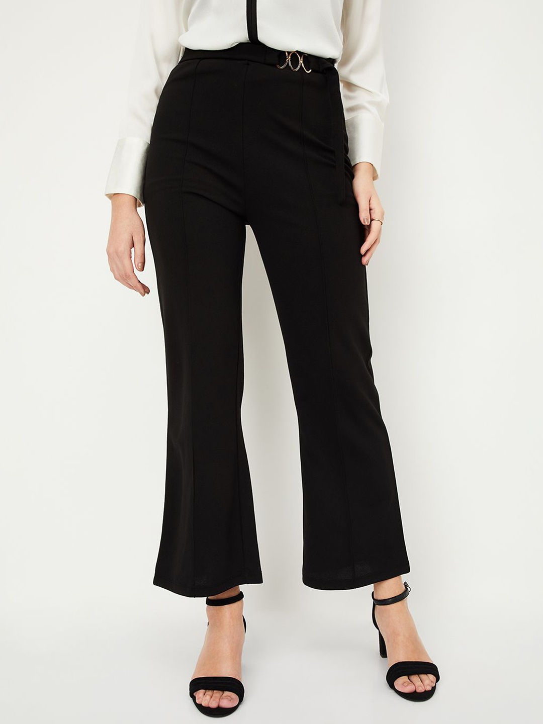 

Max x Kalki Women Regular Fit Solid Knit Trousers, Black