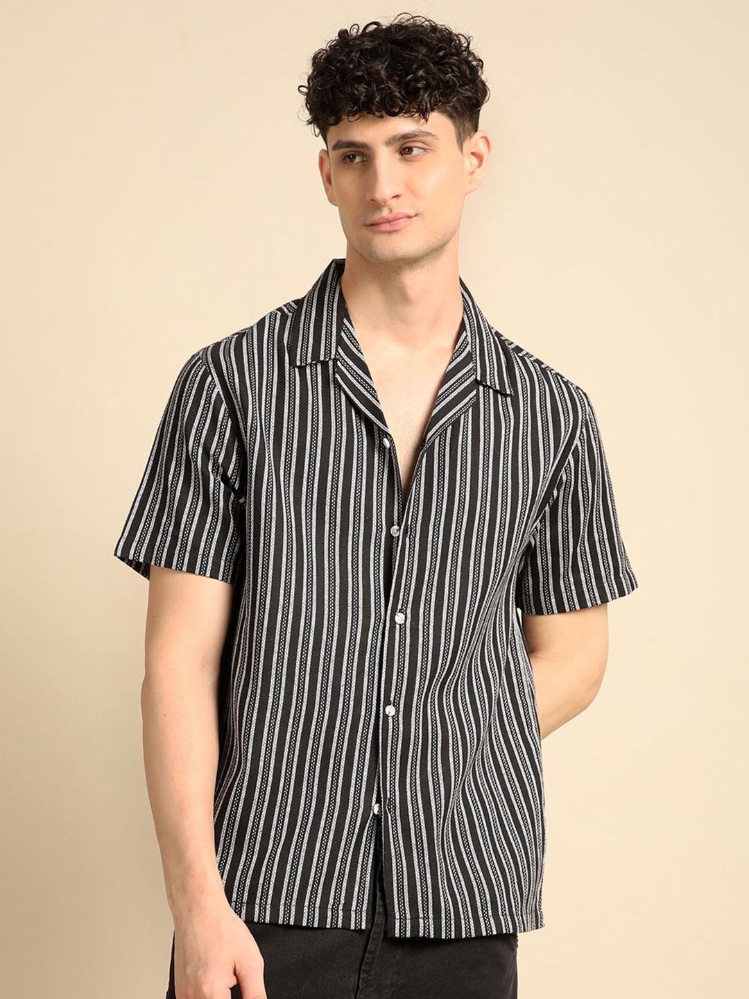 

Voroxy Men Smart Cuban Collar Vertical Striped Cotton Casual Shirt, Black