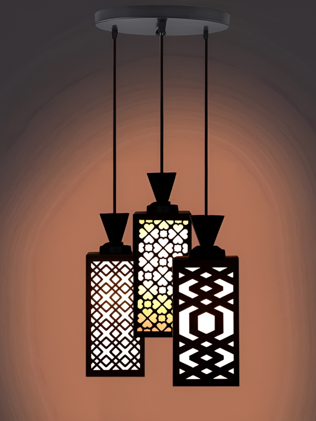 

Afast Black & White Traditional Ceiling Lamp