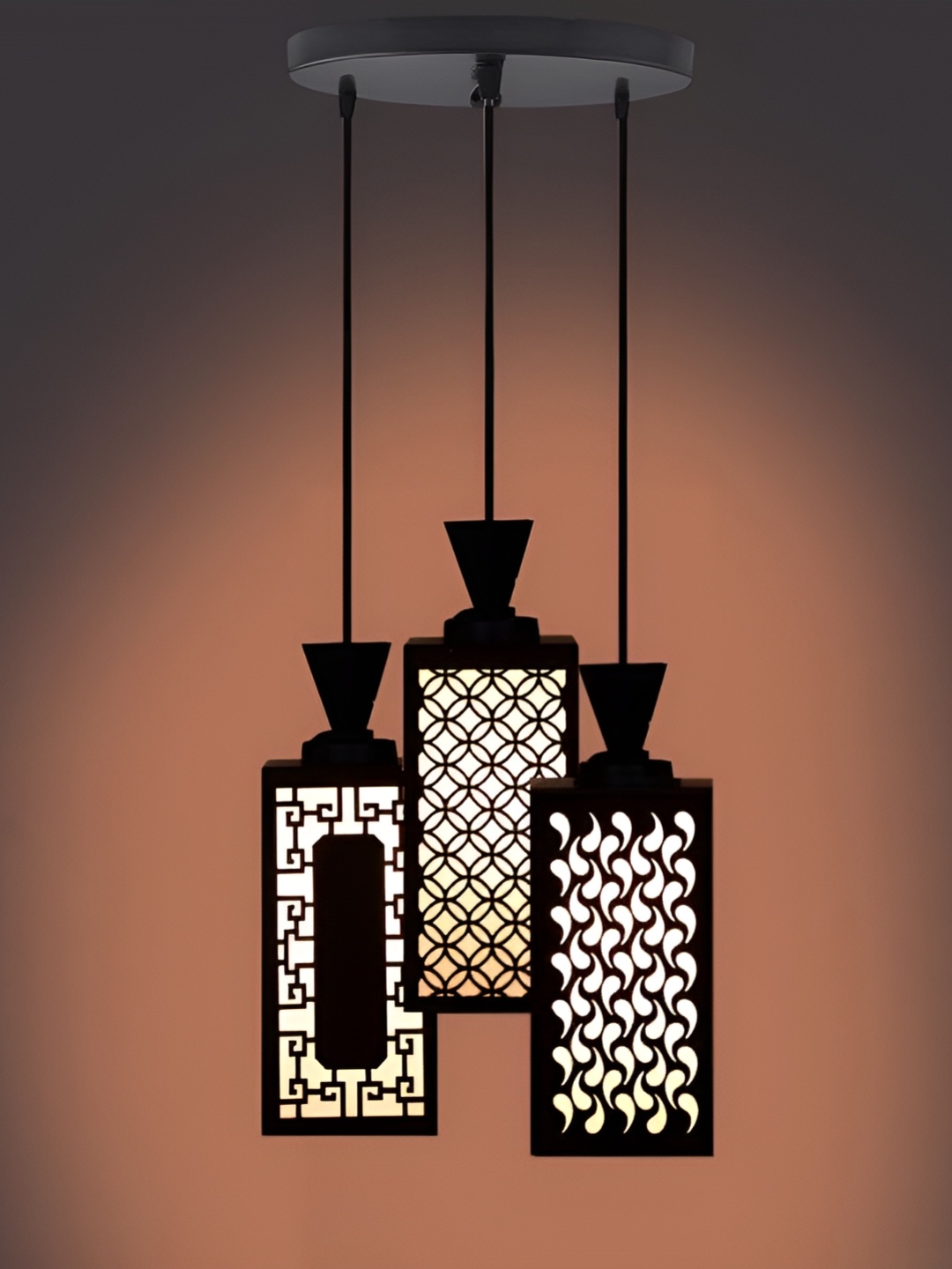 

Afast Black & White Traditional Ceiling Lamp
