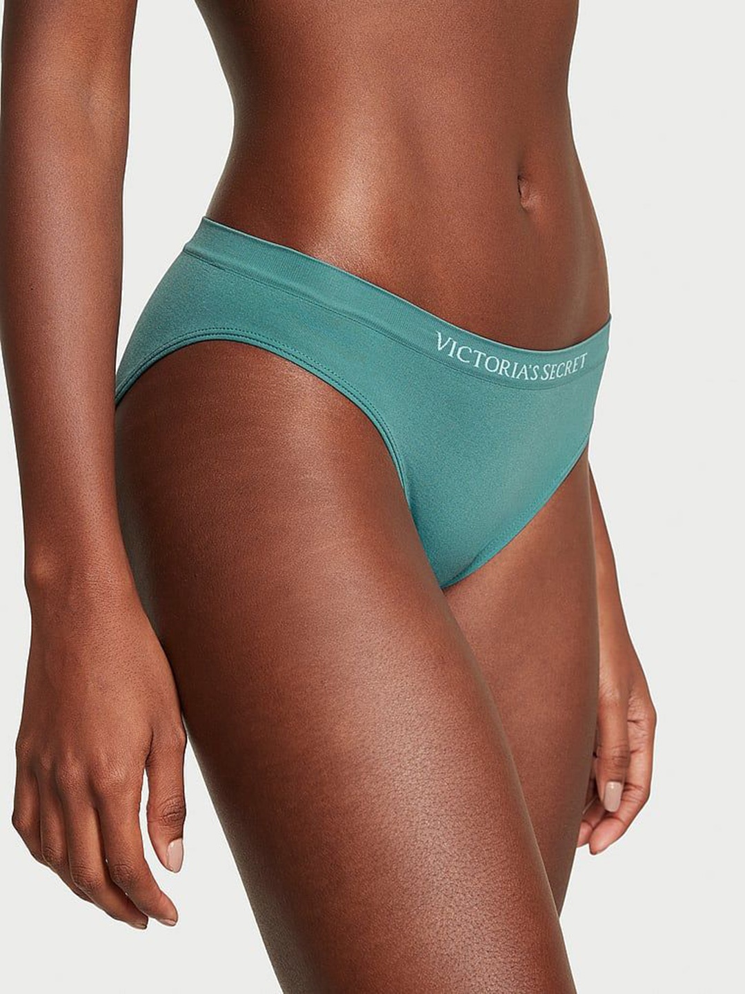 

Victoria's Secret Women Solid Mid Rise Bikini Briefs, Green