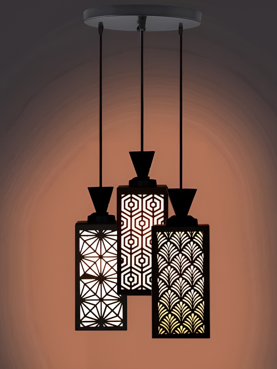 

Afast Black & White Traditional Ceiling Lamp