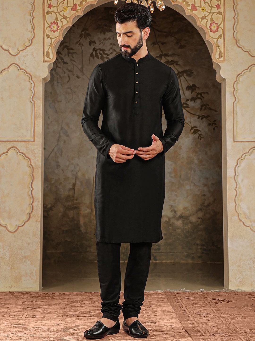 

HOUSE OF DEYANN Straight Kurta with Churidar & Woven Design Nehru Jacket, Black