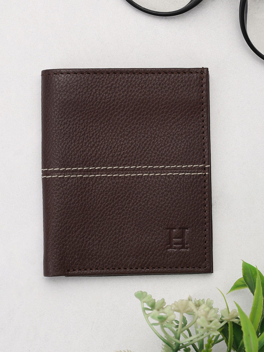 

HIROSHI Men Solid Leather Two Fold Wallet, Brown