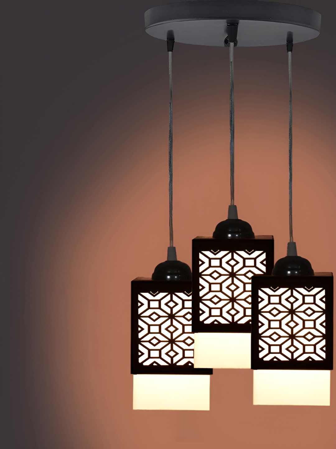 

Afast Black & White Ceiling Lamp