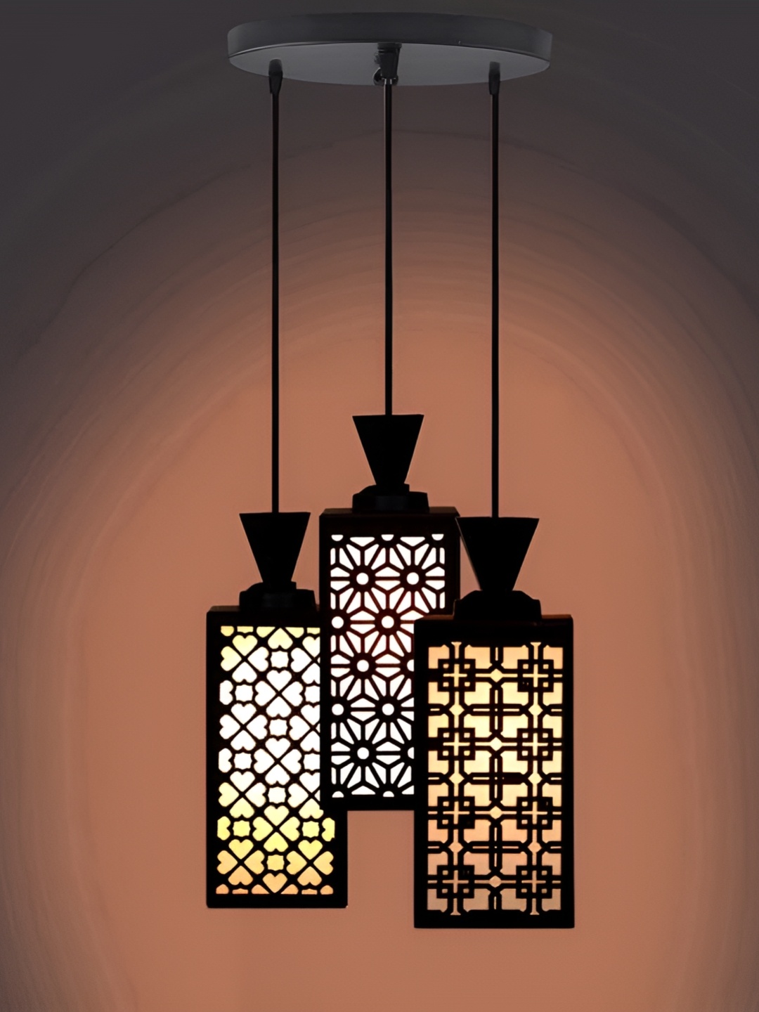 

Afast Black & White Traditional Ceiling Lamp