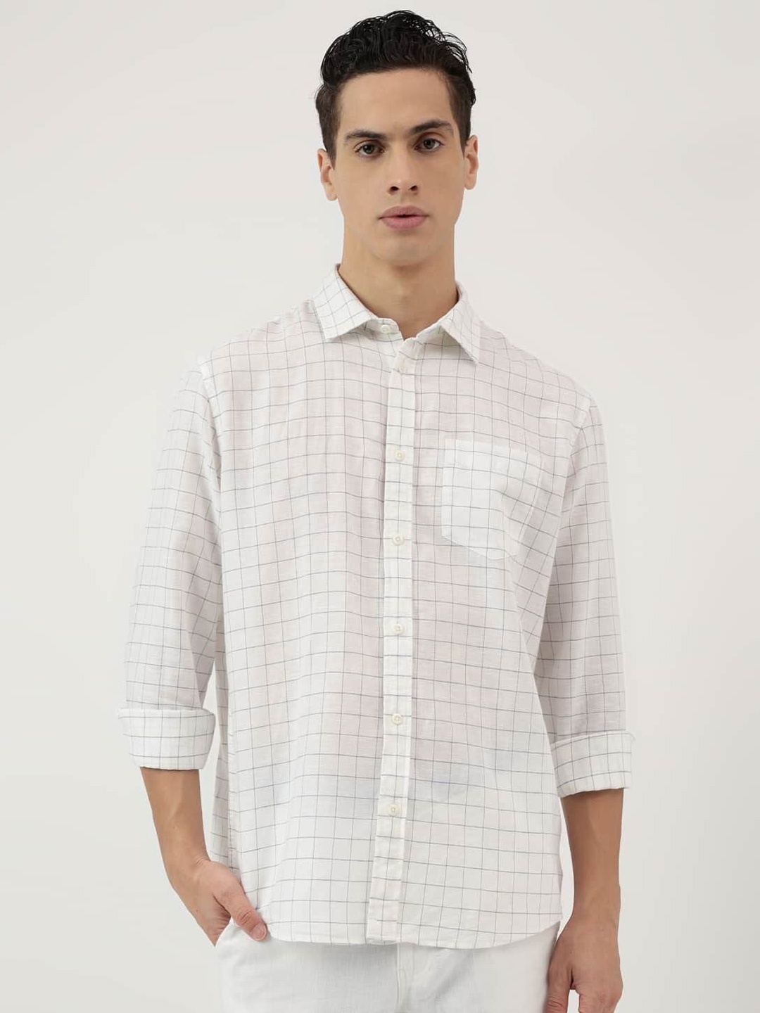 

Marks & Spencer Men Grid Tattersall Checked Linen Blend Relaxed Fit Casual Shirt, White