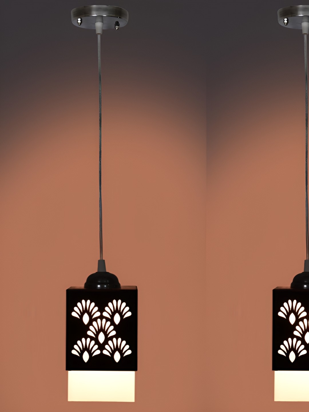 

Afast Black & White Ceiling Lamp