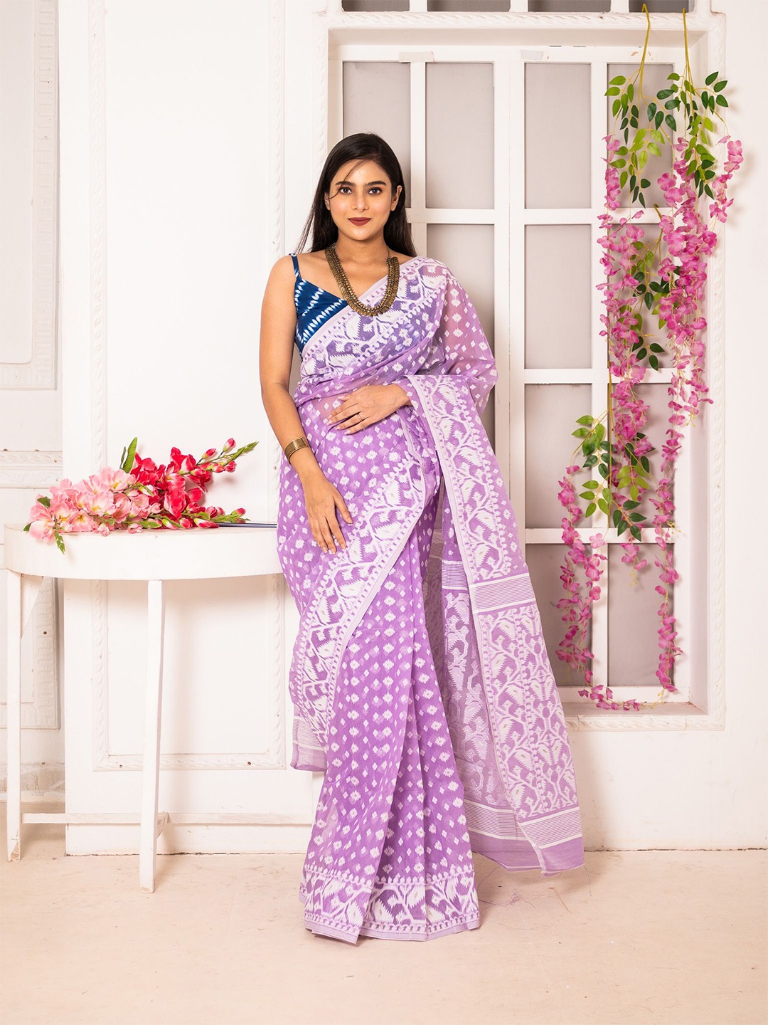 

Uttariya Woven Design Jamdani Saree, Lavender