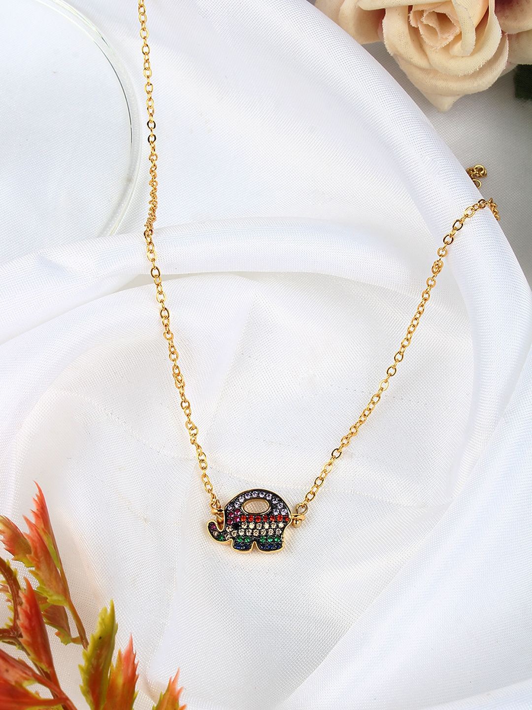 

KPOP Gold-Plated Stone Studded Minimal Necklace