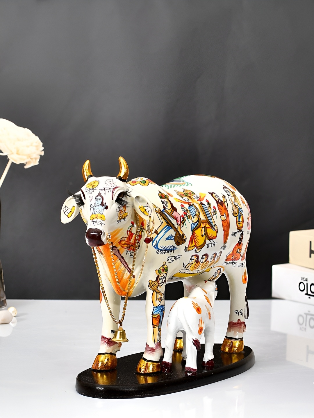 

Aapno Rajasthan White Religious Idol Showpiece