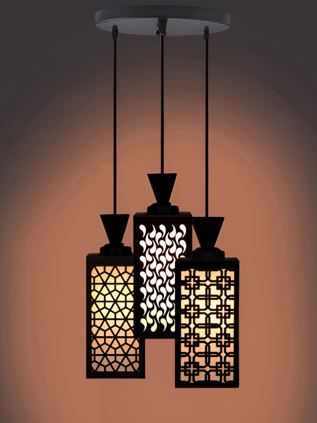 

Afast Black & White Traditional Ceiling Lamp