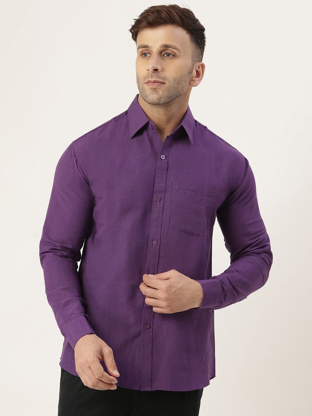 

KLOSET BY RIAG Men Classic Spread Collar Solid Cotton Casual Shirt, Purple
