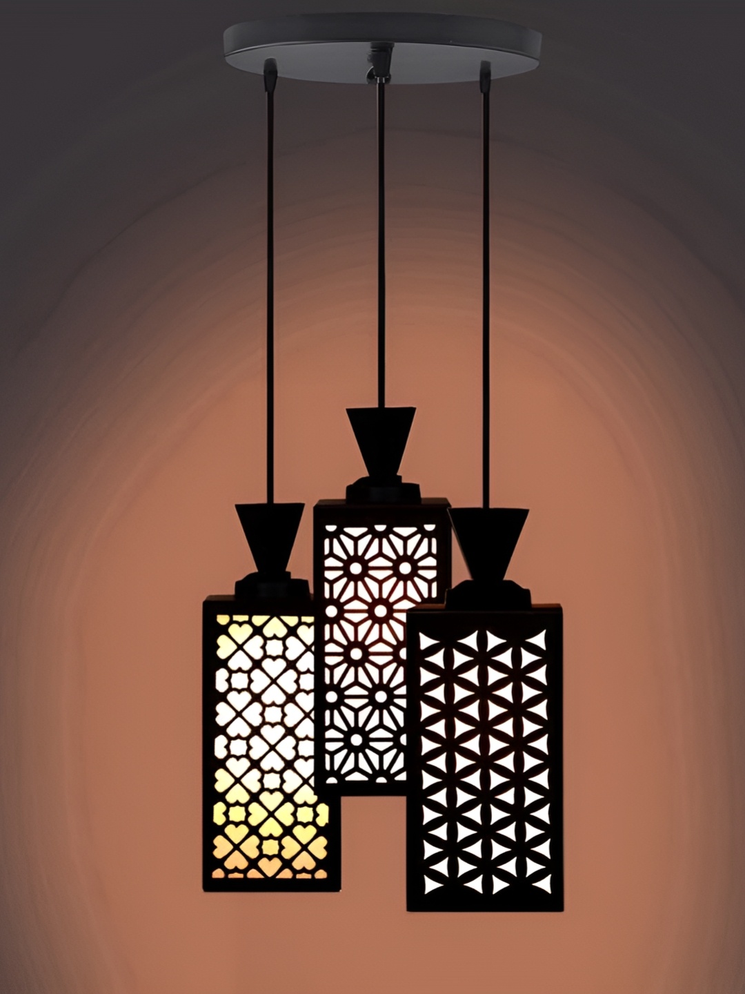 

Afast Black & White Traditional Ceiling Lamp