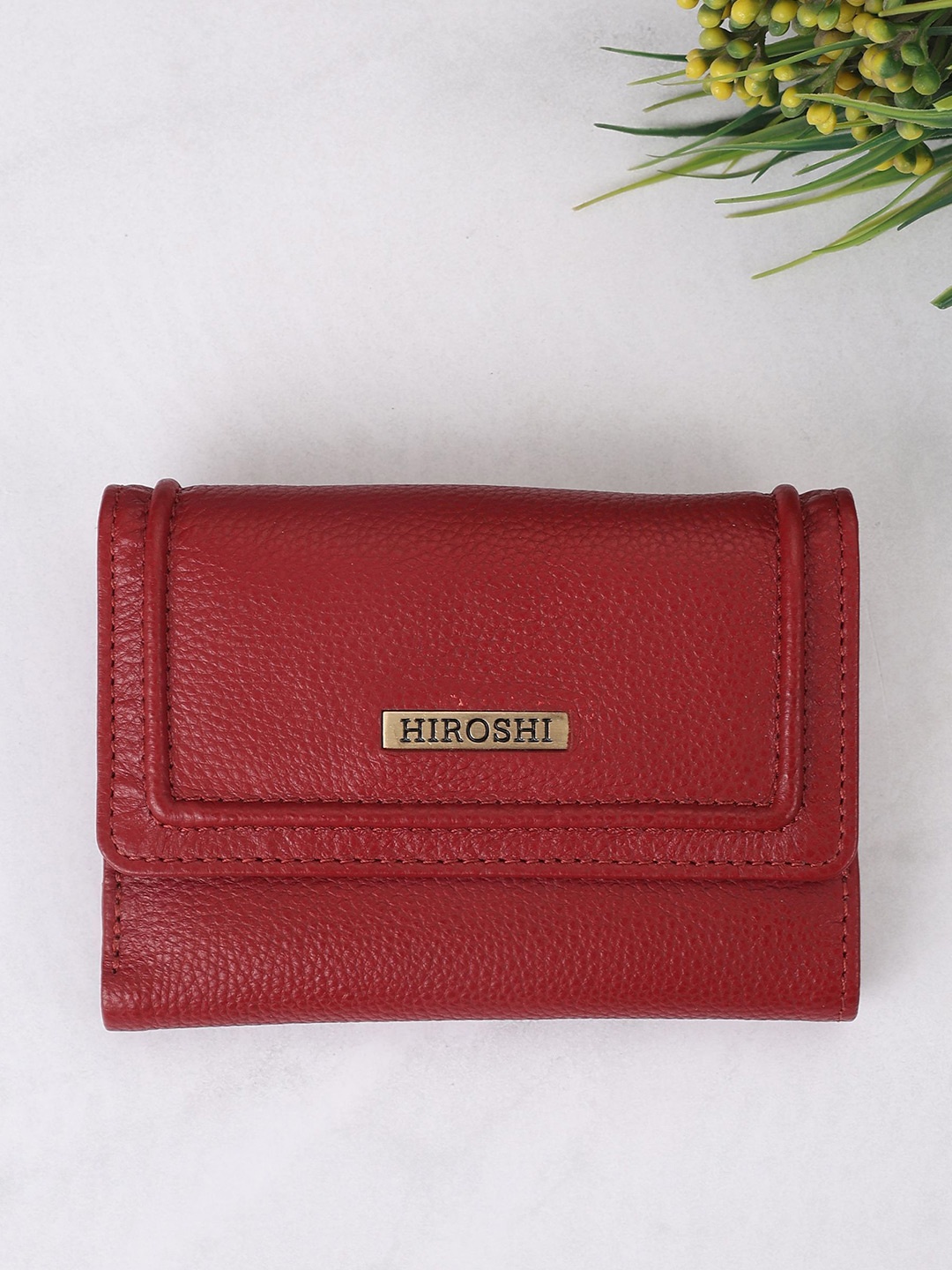 

HIROSHI Women Leather Two Fold Wallet, Red