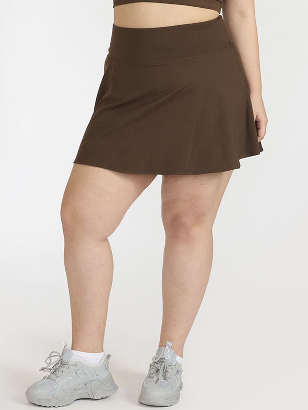 

Hunnit Zen Cheerful High Waist Flare Skorts, Brown