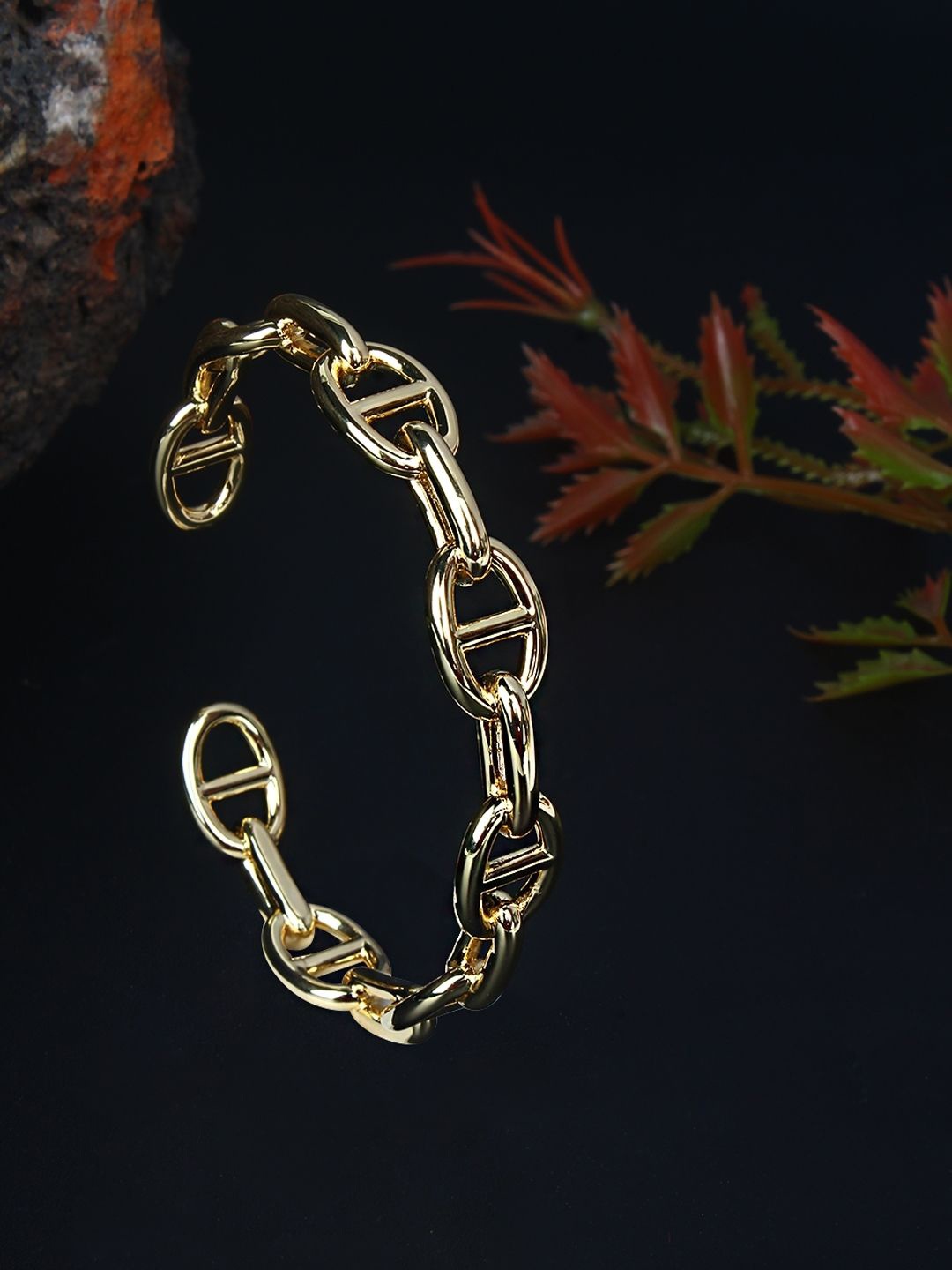 

KPOP Gold-Plated Cuff Bracelet