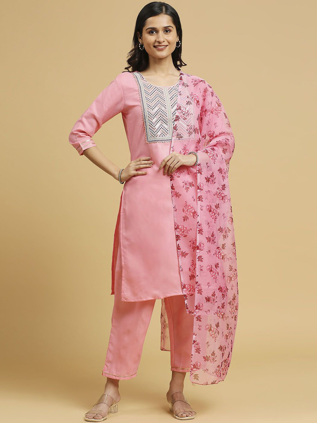 

VredeVogel Floral Yoke Desig Regular Gotta Patti Kurta With Trousers & Dupatta, Pink