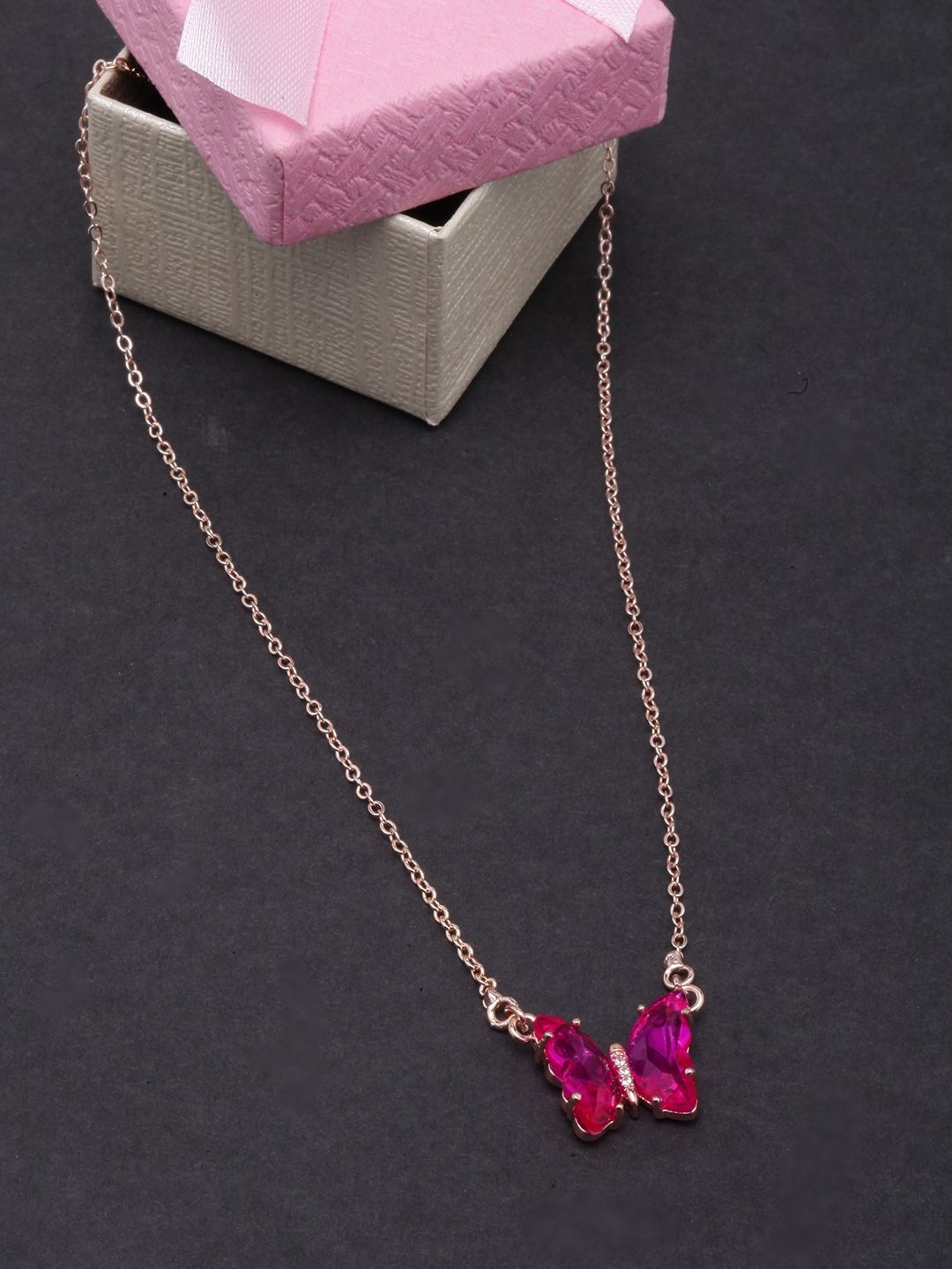 

KPOP Brass Gold-Plated Handcrafted Necklace