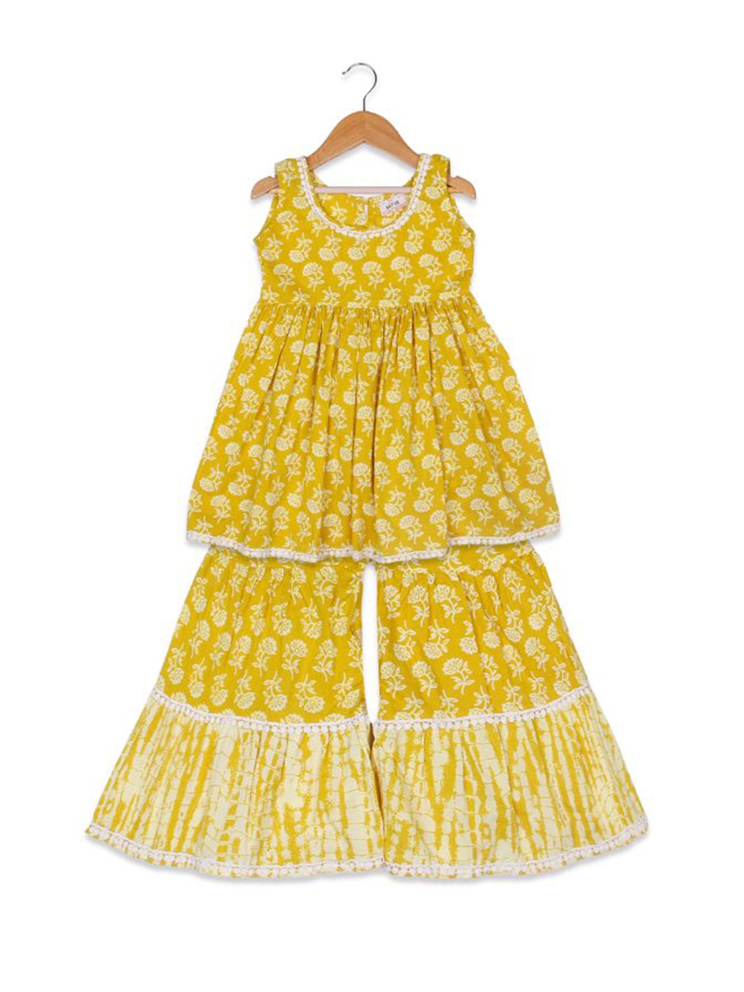 

AATYA KIIDS Girls Floral Printed Empire Gotta Patti Pure Cotton A-Line Kurti with Sharara, Yellow