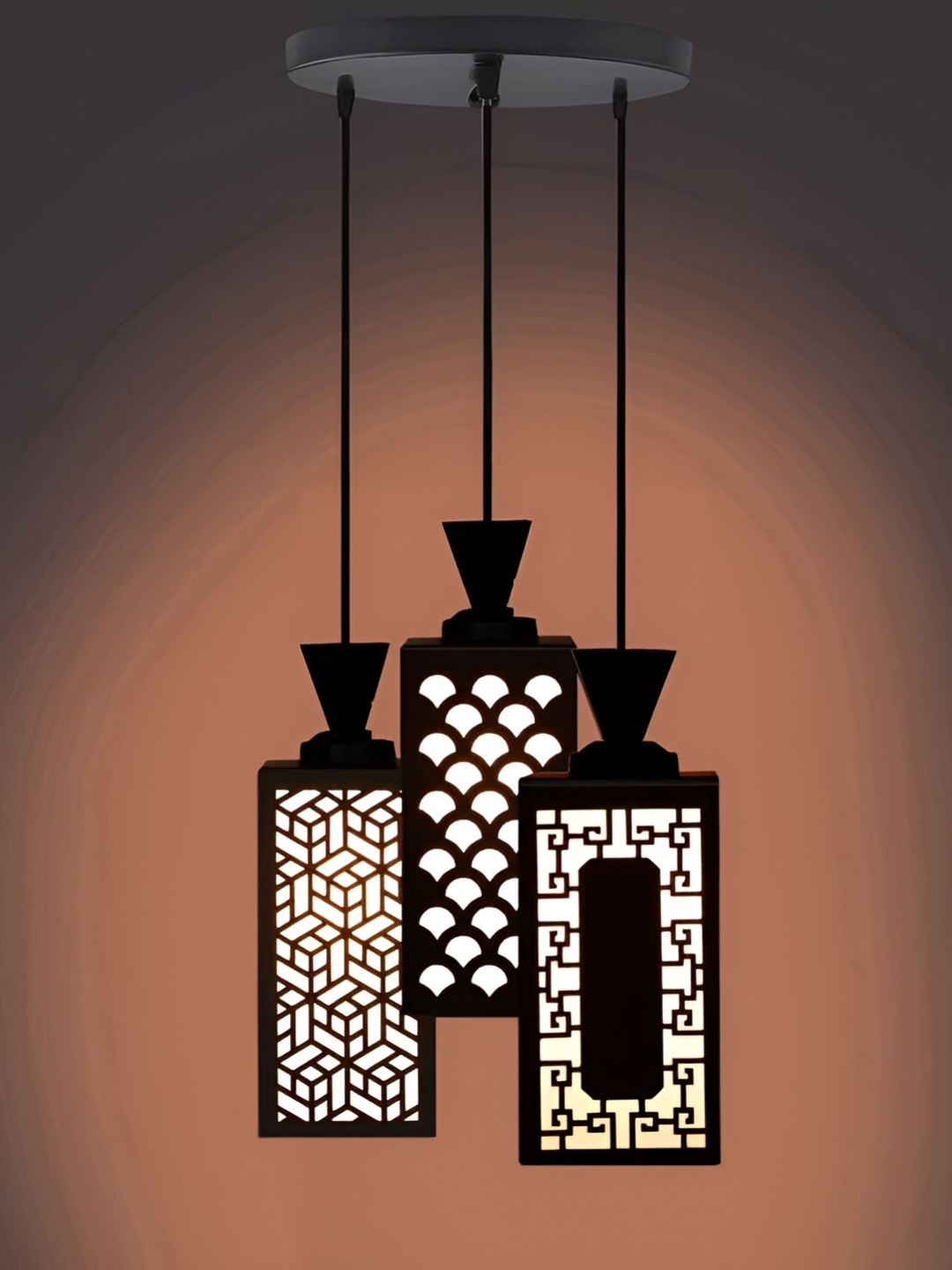 

Afast Black & White Ceiling Lamp