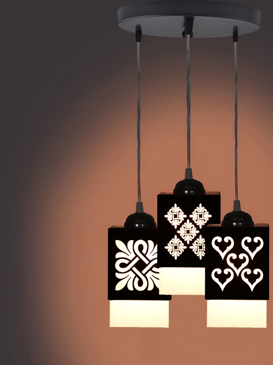 

Afast Black & White Ceiling Lamp