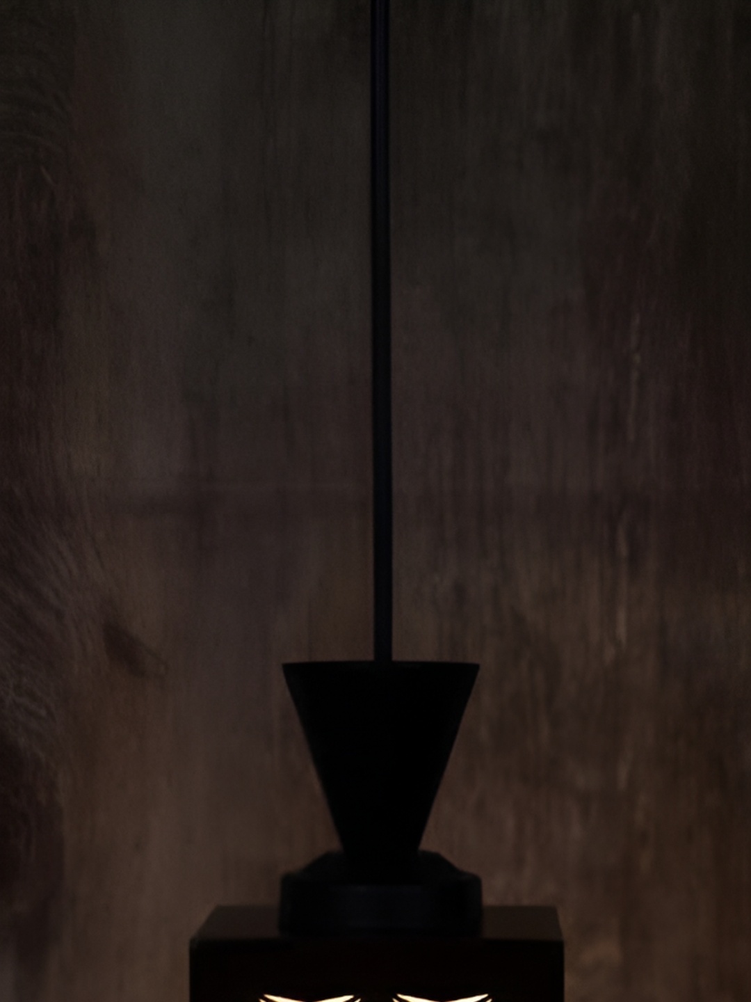 

Afast Black & White Ceiling Lamp
