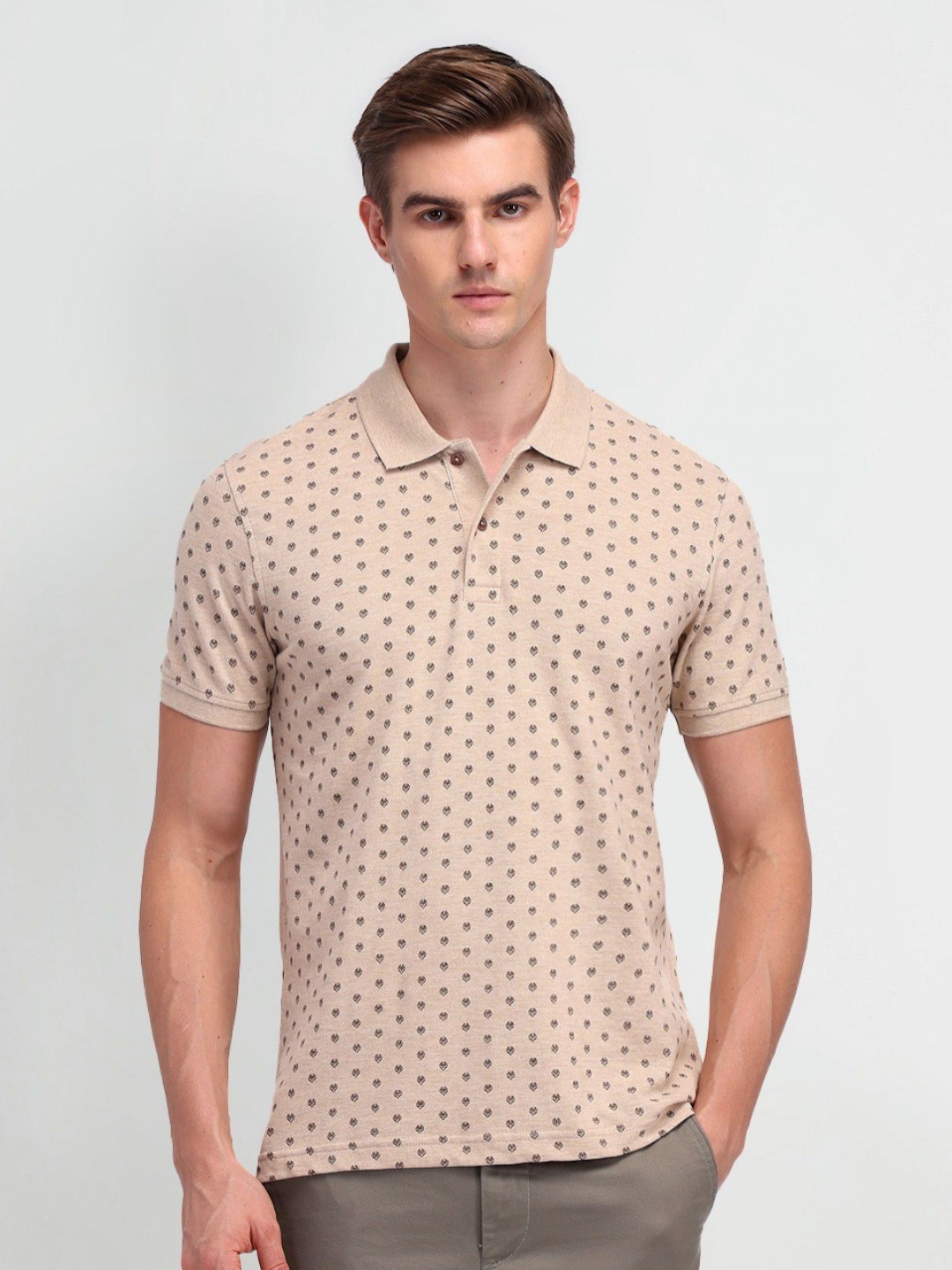 

Arrow Sport Men Printed Polo Collar T-shirt, Off white