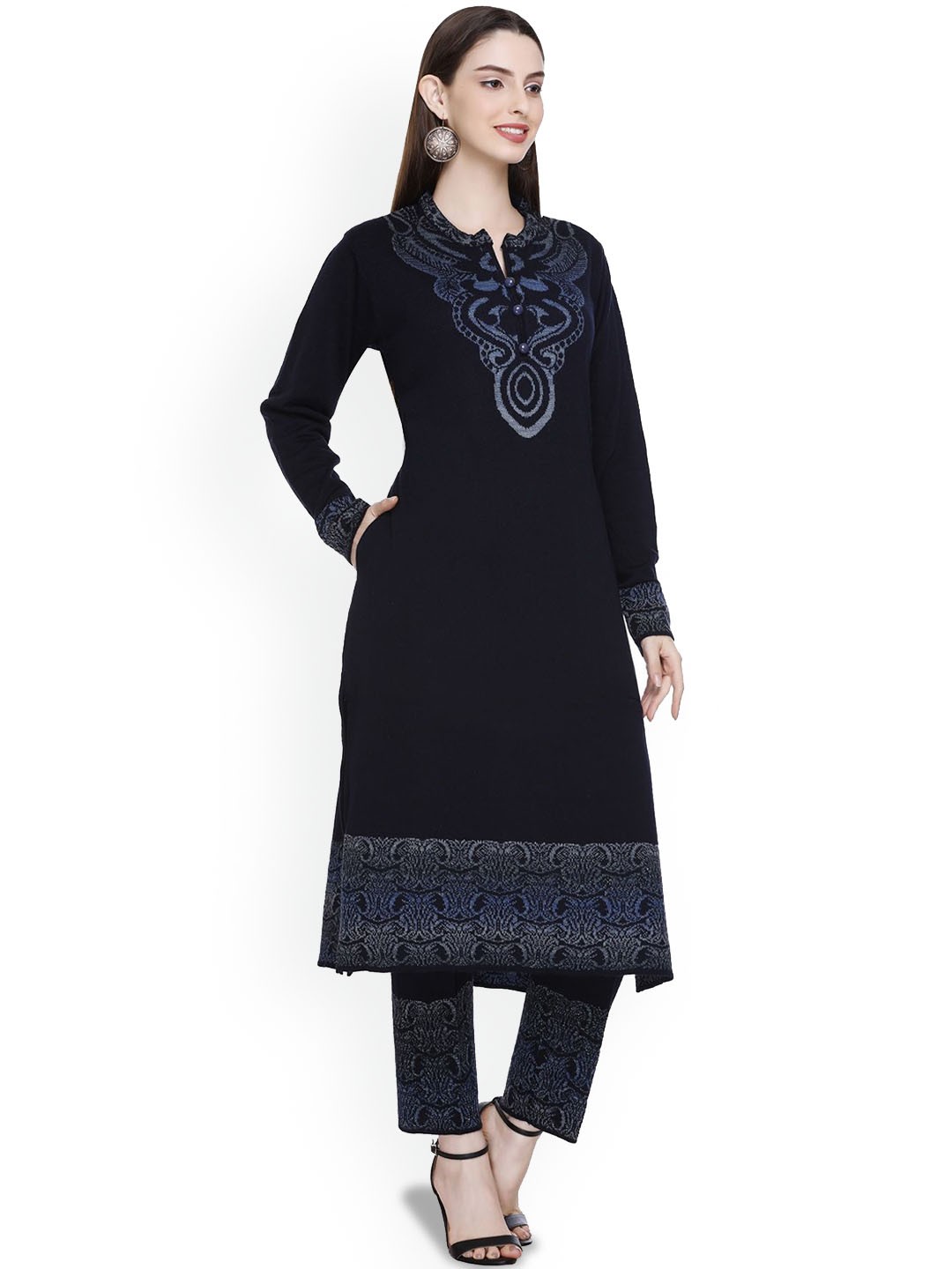

MONTREX Floral Yoke Design Thread Work Kurta with Trousers & Dupatta, Navy blue