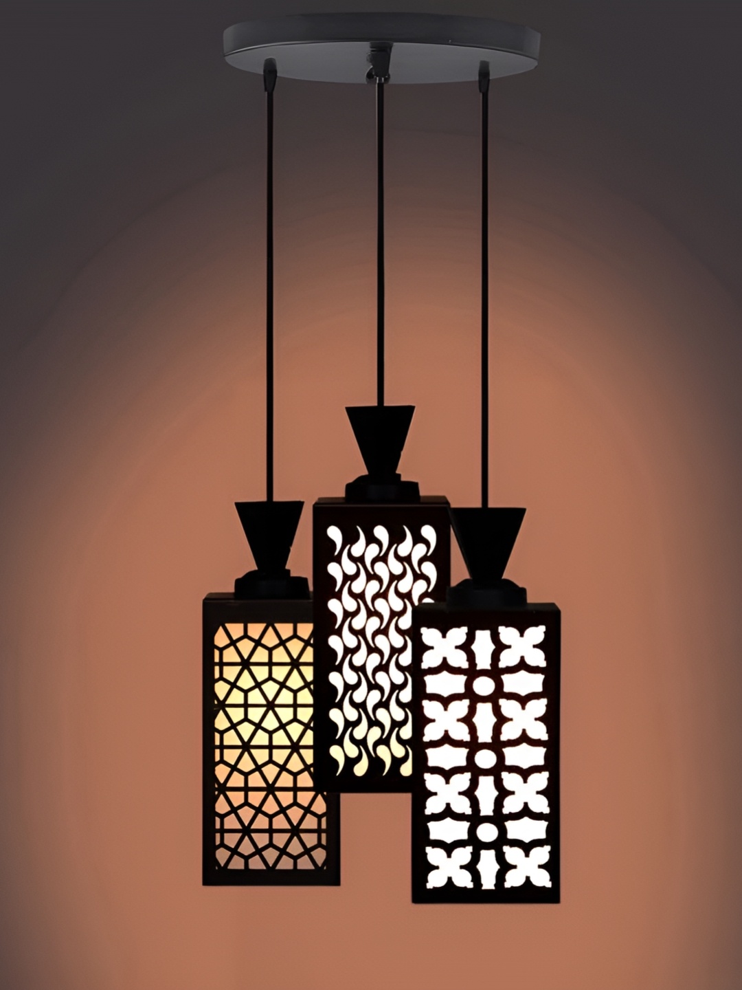 

Afast Black & White Traditional Ceiling Lamp