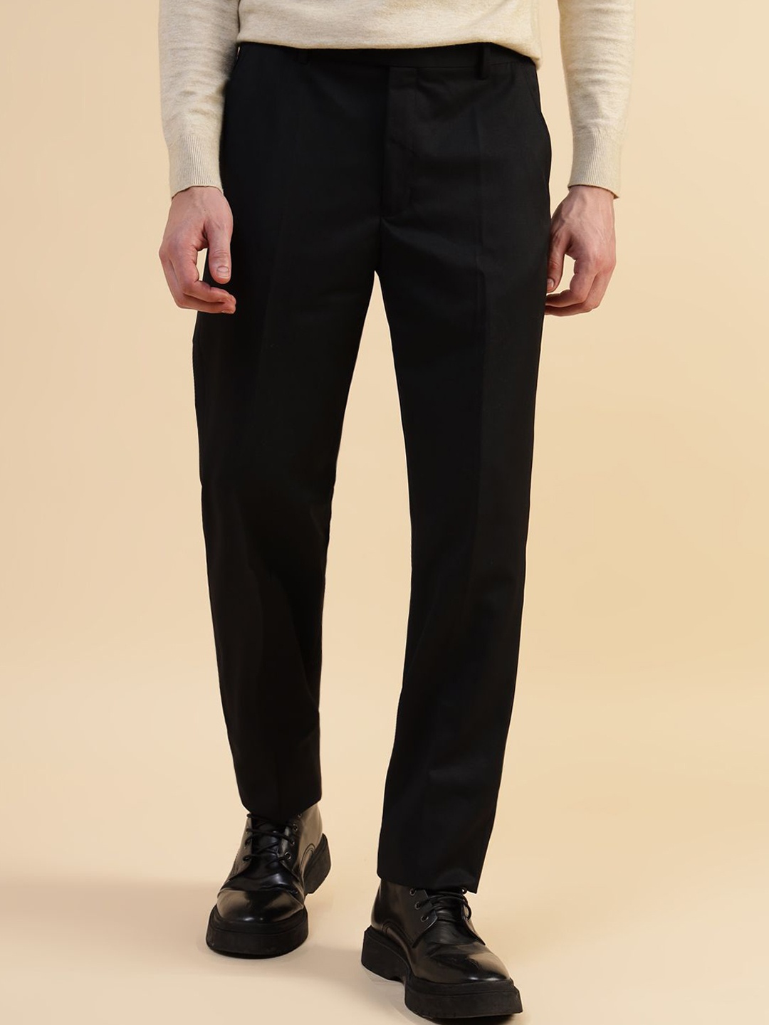

Givo Men Slim Fit Wrinkle Free Trousers, Black