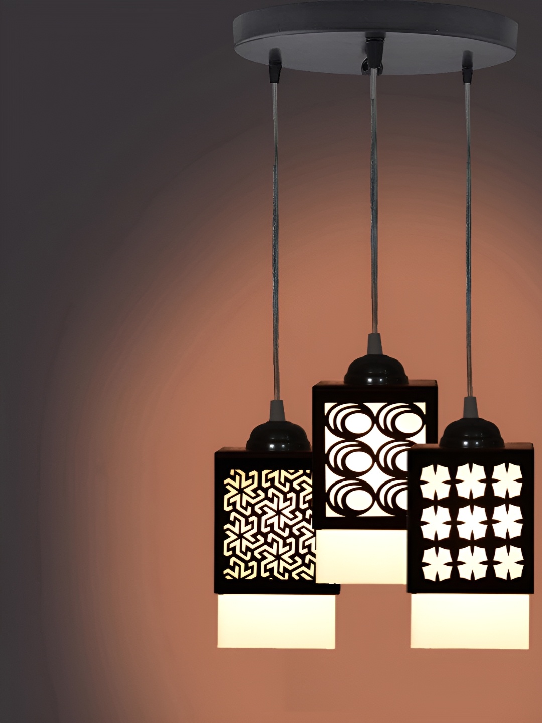 

Afast Black & White Ceiling Lamp