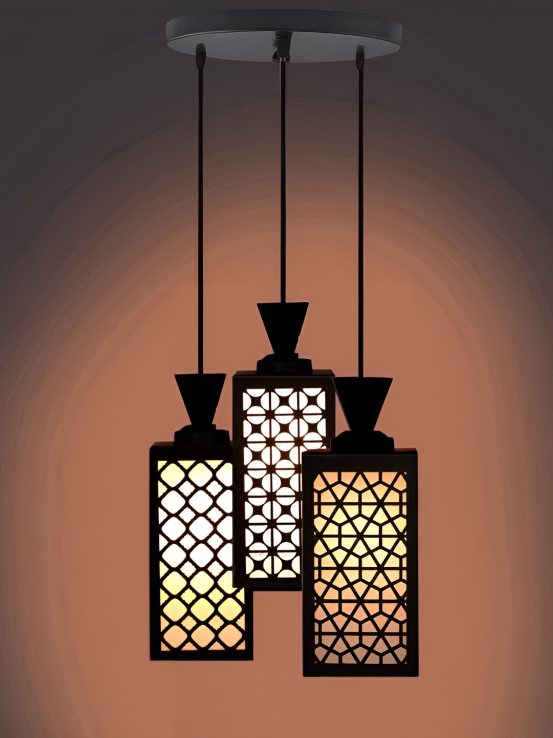 

Afast Black & White Ceiling Lamp